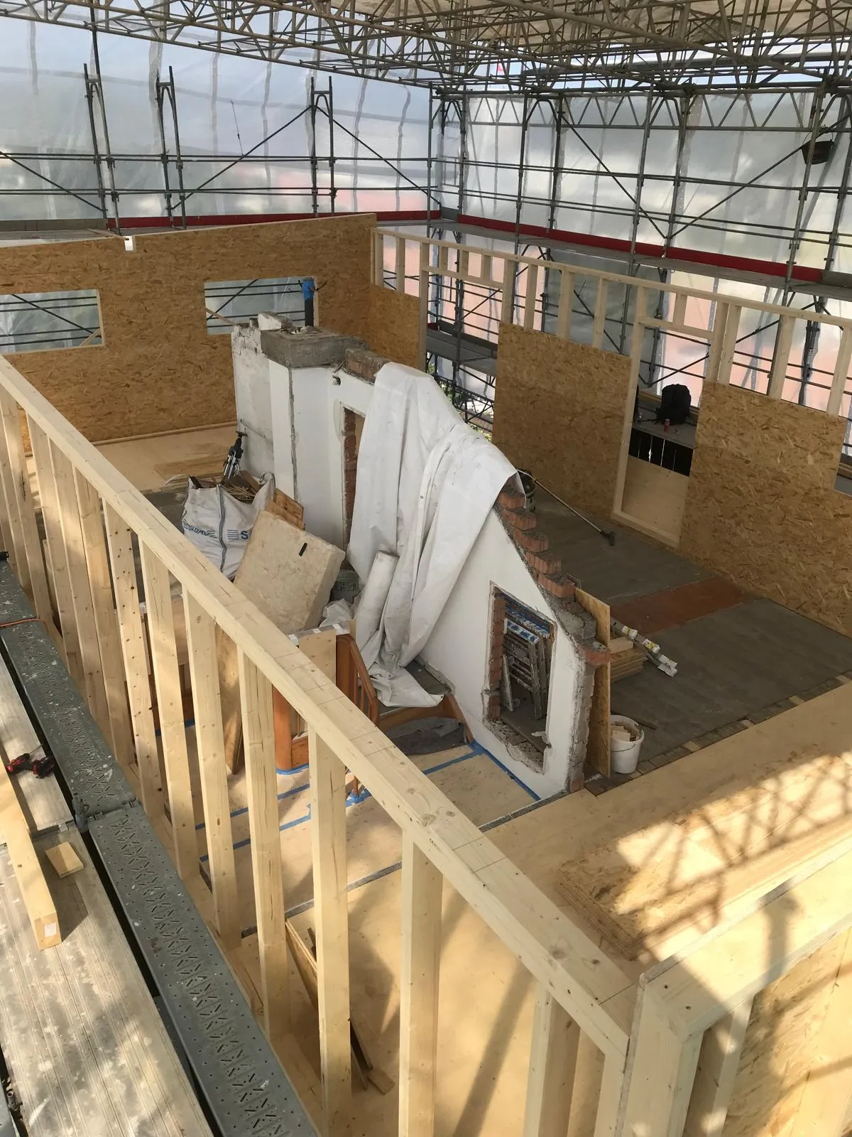 Holzrahmenbau auf dem bestehenden Geschoss, Frenkendorf