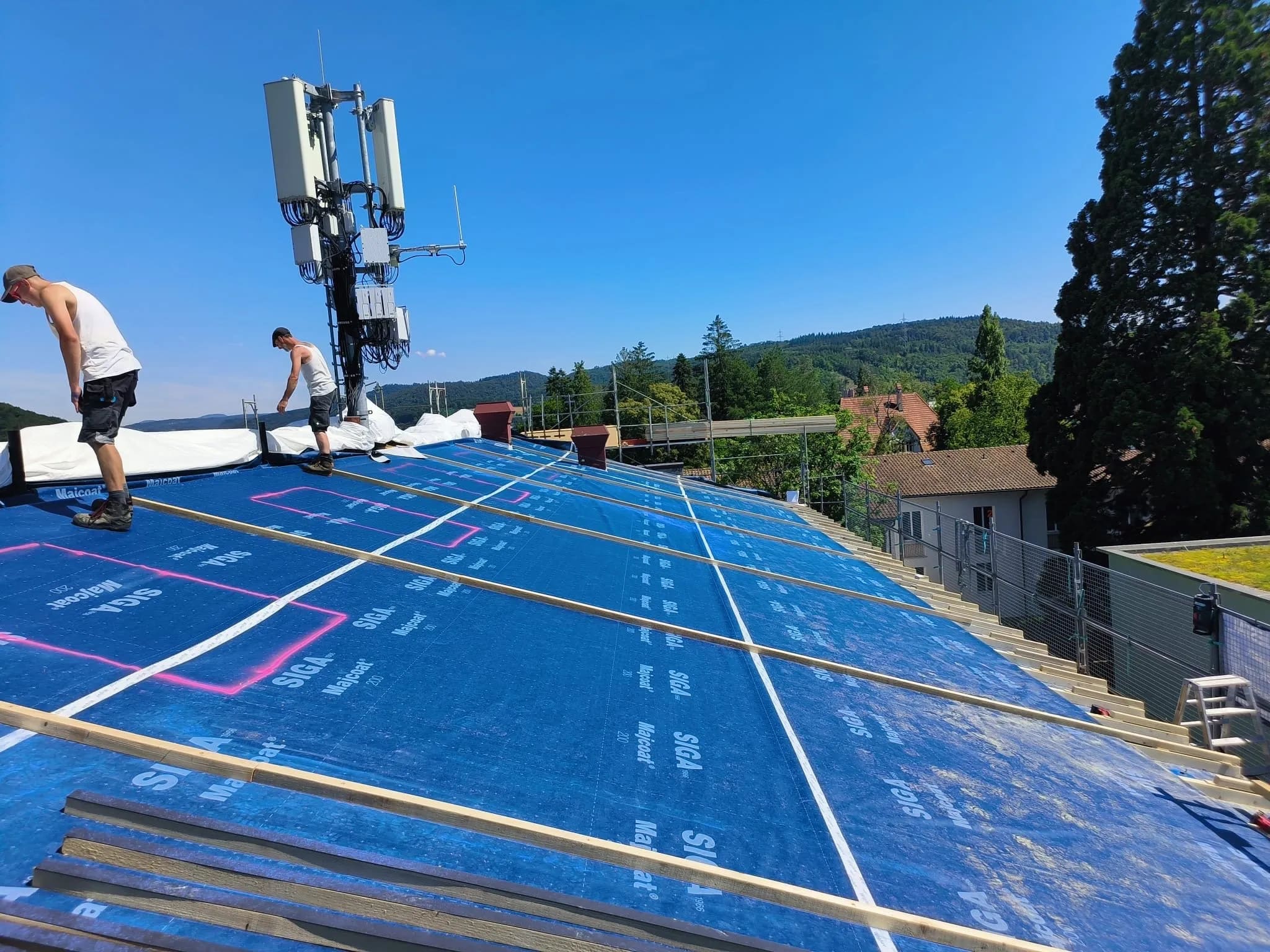 Neues Unterdach, Zimmerleute bei der Arbeit, Liestal